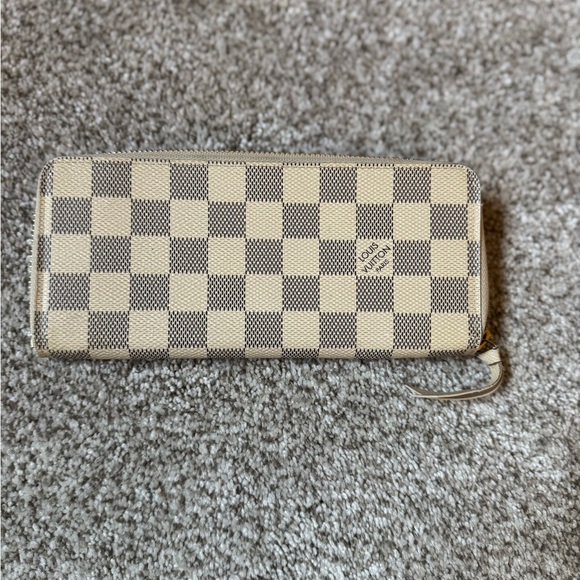 Louis Vuitton Damien Azur Bag and Wallet - Picture 14 of 15